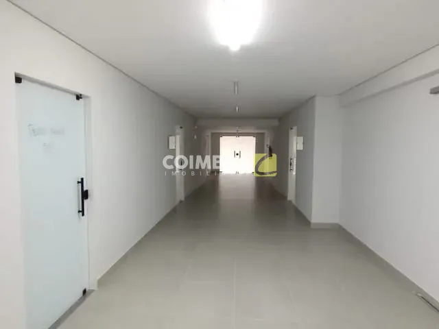 Sala com 29m², para alugar, no bairro Santa Clara em Santarém