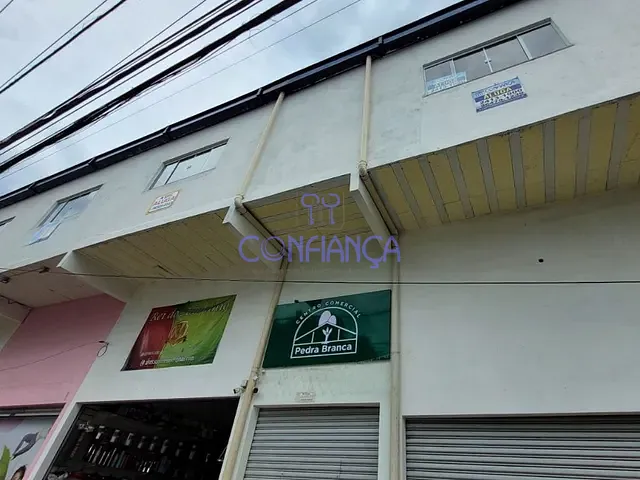 Sala com 35m², para alugar, no bairro Campo Grande em Rio de Janeiro
