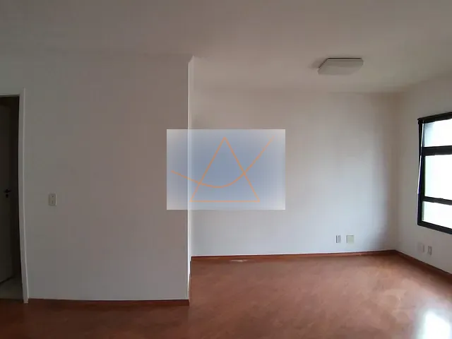 Sala com 32m², à venda, no bairro Vila Olímpia em São Paulo