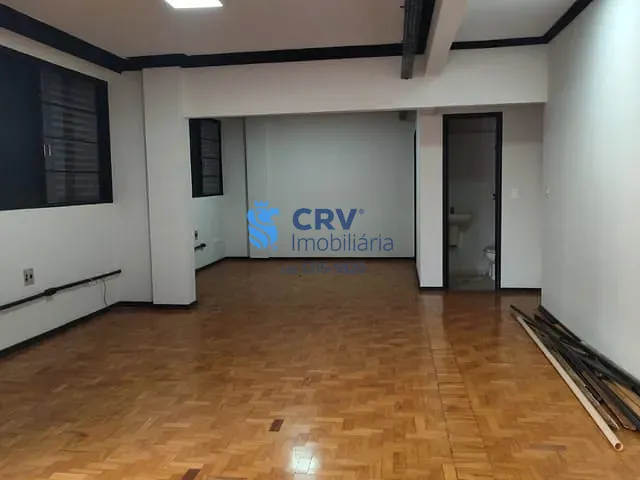 Sala para alugar, no bairro Centro em Londrina