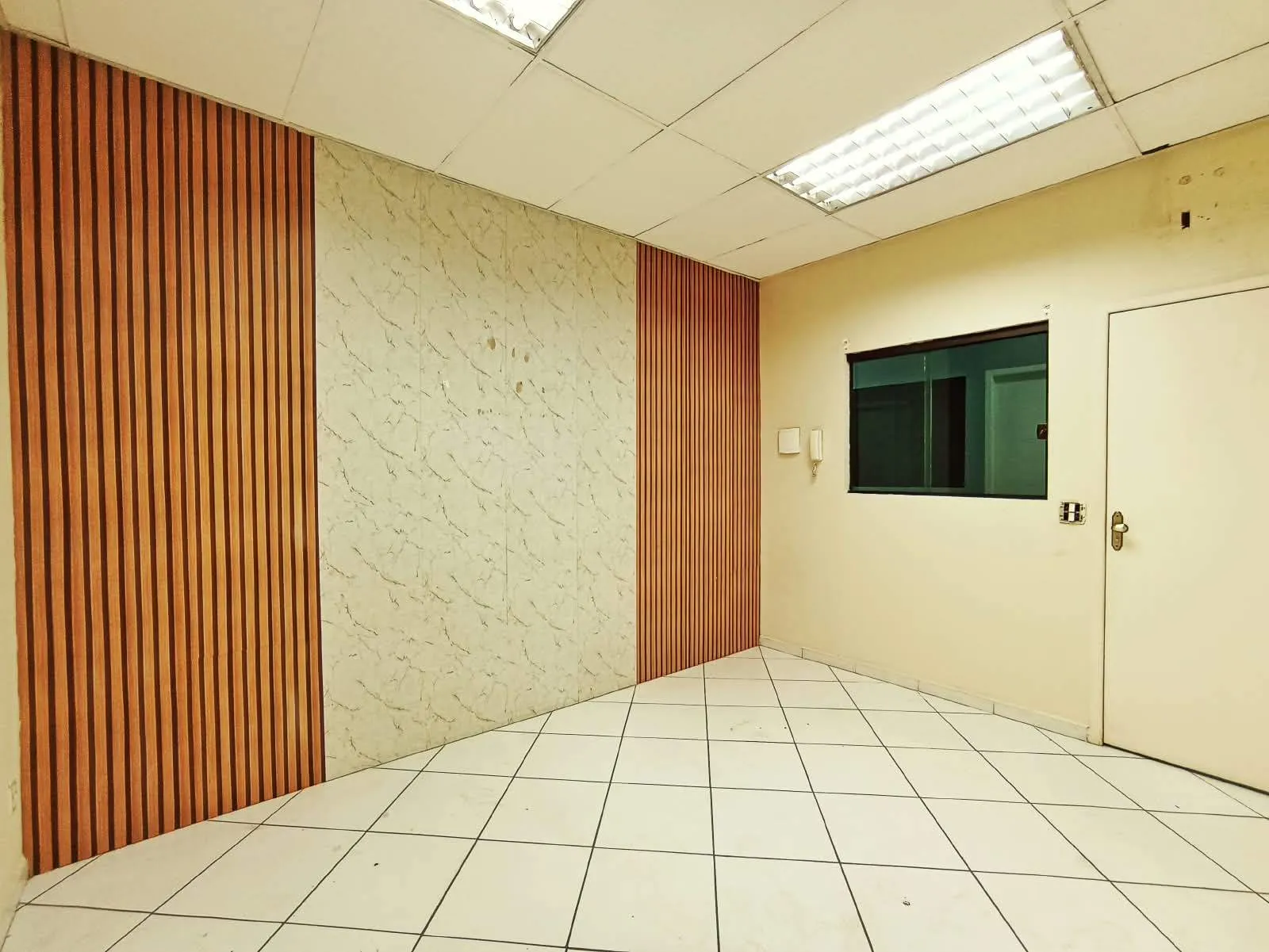 Comercial para alugar com 2 banheiros e 13m² no Jardim Aricanduva, São Paulo — foto principal