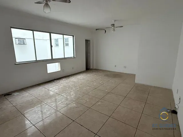 Conjunto comercial à venda ou para alugar, no bairro Madureira em Rio de Janeiro