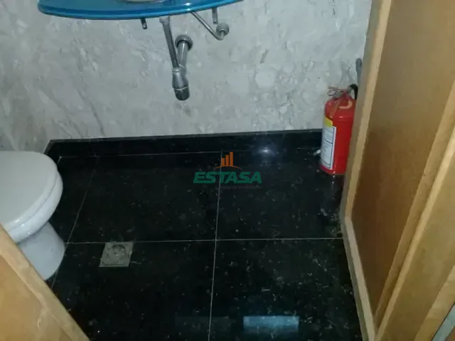 Sala com 19m², à venda, no bairro Tijuca em Rio de Janeiro