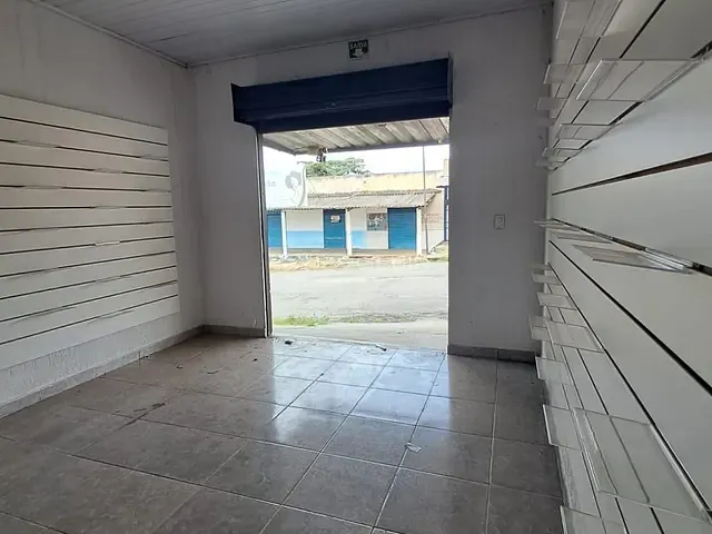 Sala para alugar, no bairro Conjunto Habitacional Madre Germana II em Goiânia