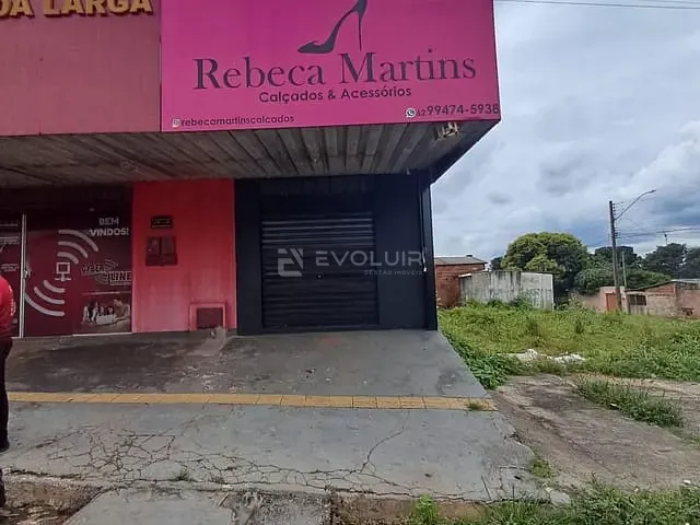 Sala para alugar, no bairro Conjunto Habitacional Madre Germana II em Goiânia