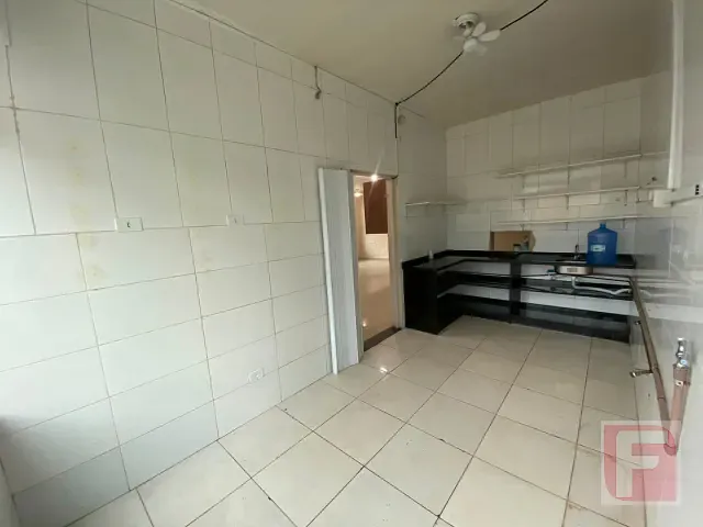 Sala para alugar, no bairro Centro em Itapoá