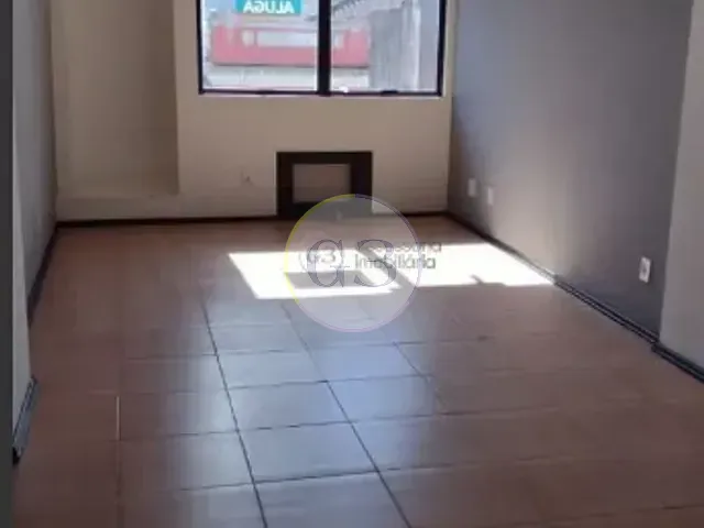 Sala à venda, no bairro Centro em Pelotas