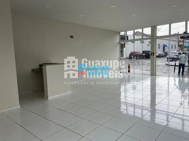 Sala com 100m², para alugar, no bairro Centro em Guaxupé