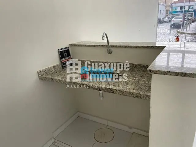 Sala com 100m², para alugar, no bairro Centro em Guaxupé