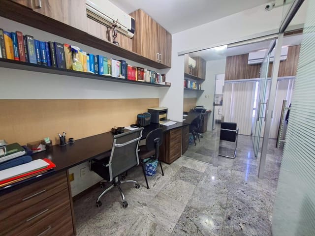 Sala à venda, no bairro Caminho das Árvores em Salvador