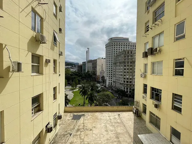 Sala à venda, no bairro Centro em Rio de Janeiro