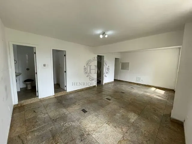 Sala à venda, no bairro Centro em Rio de Janeiro