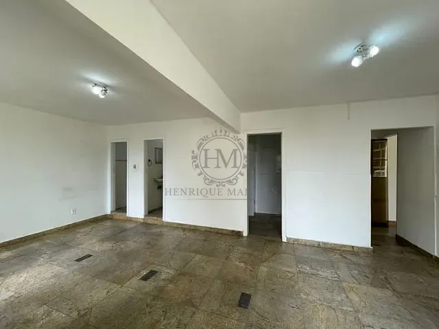 Sala à venda, no bairro Centro em Rio de Janeiro