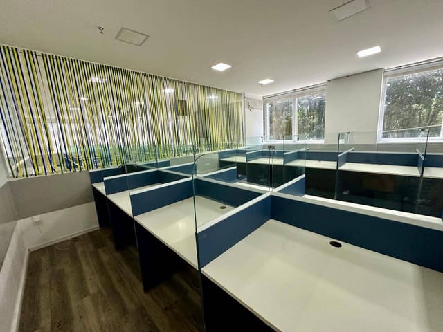 Foto do Sala - Sala Comercial Ampla para Locação no Pozelli Office Tower - 330m² ao Lado do Metrô Carrão | Imobiliária 360