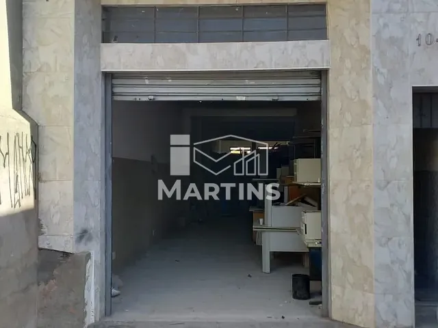 Sala à venda, no bairro Vila Iasi em Taboão da Serra