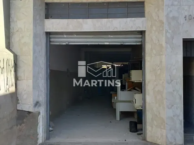 Sala à venda, no bairro Vila Iasi em Taboão da Serra
