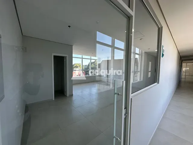 Sala com 103m², à venda, no bairro Nova Rússia em Ponta Grossa