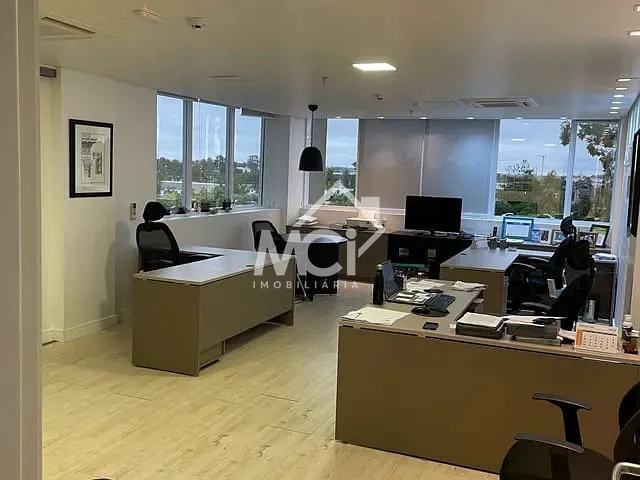 Sala com 67m², à venda, no bairro Centro em Pelotas