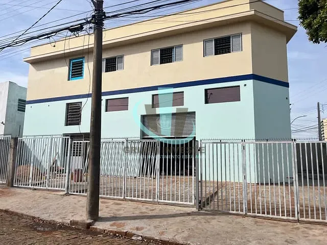 Loja com 300m², para alugar, no bairro CENTRO em ARARAQUARA