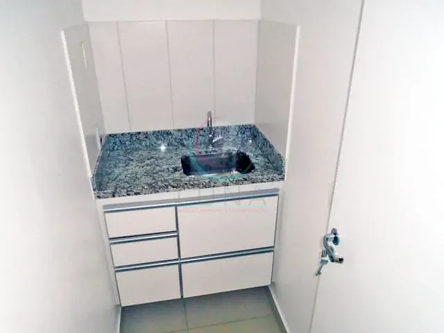 Sala à venda ou para alugar, no bairro Bela Vista em São Paulo