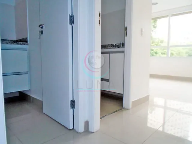 Sala à venda ou para alugar, no bairro Bela Vista em São Paulo
