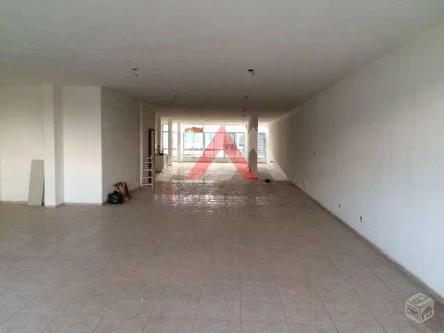 Sala à venda, no bairro Centro em Niterói