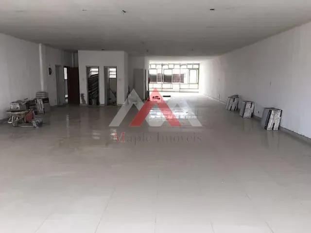 Sala à venda, no bairro Centro em Niterói