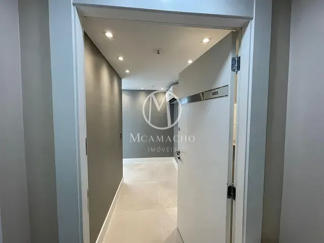Sala à venda ou para alugar, no bairro Barra da Tijuca em Rio de Janeiro