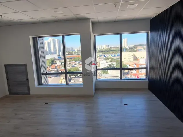 Sala à venda, no bairro Centro em Osasco