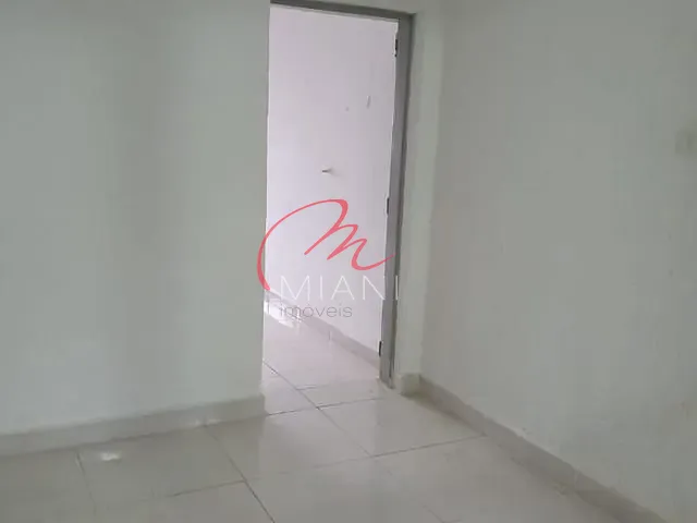 Sala com 38m², para alugar, no bairro Vila Polopoli em São Paulo