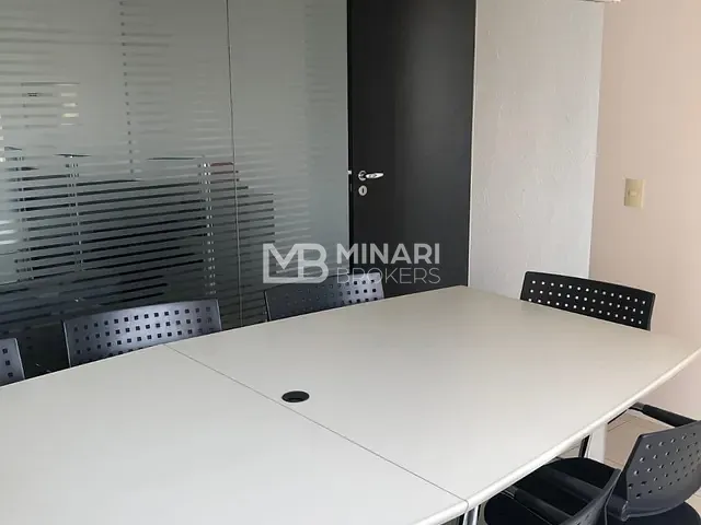 Sala à venda, no bairro Alphaville Centro Industrial e Empresarial/Alphaville. em Barueri