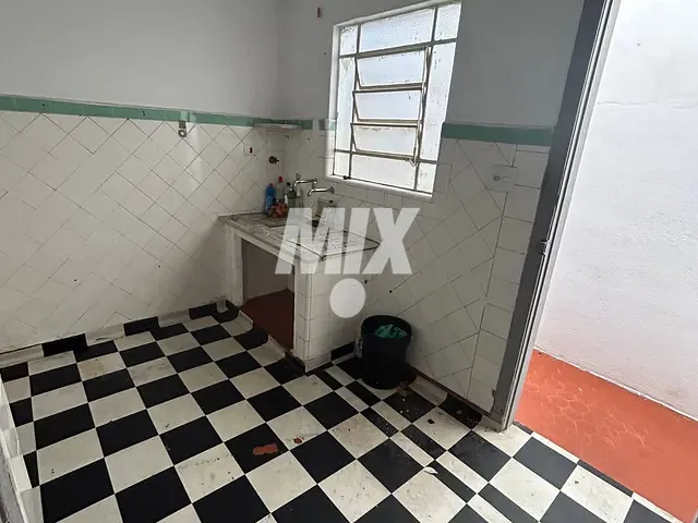 Sala à venda, no bairro Vila Cláudia em São Paulo