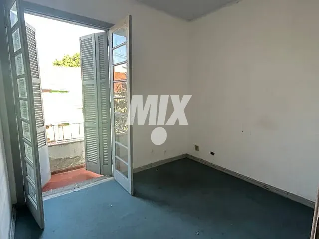 Sala à venda, no bairro Vila Cláudia em São Paulo
