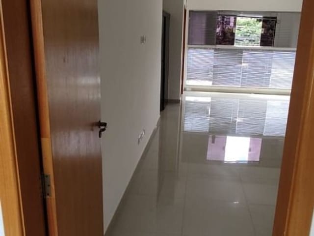 Sala com 50m², para alugar, no bairro Centro em Cambé