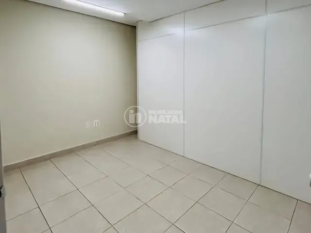 Sala para alugar, no bairro Vila Ipiranga em Londrina