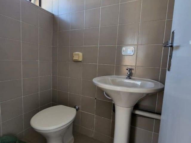 Sala com 100m², à venda, no bairro Vila Ipiranga em Londrina