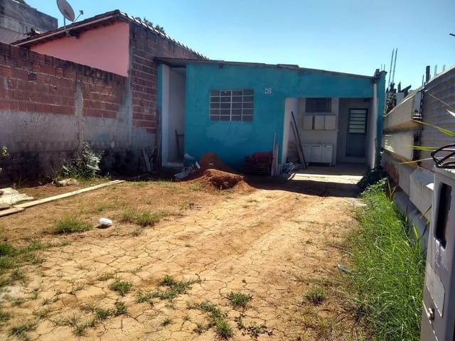 Sala com 160m² 2 quartos e 2 banheiros, à venda, no bairro Bosque dos Ipês em Guaratinguetá