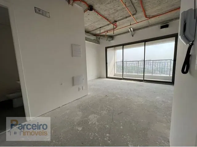 Sala com 46m², à venda, no bairro Cidade Mãe do Céu em São Paulo