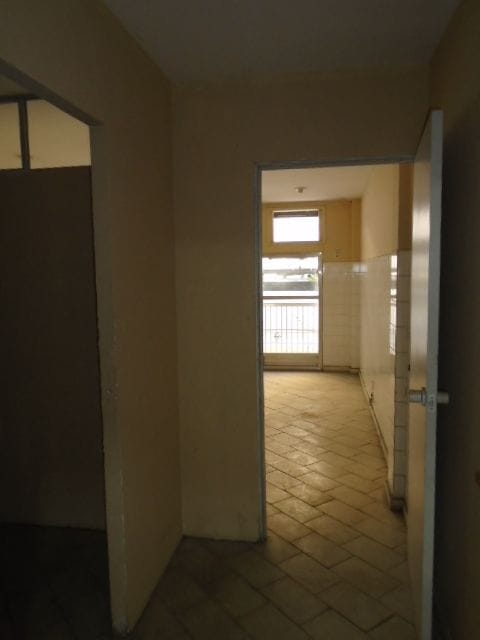 Sala com 36m², para alugar, no bairro Campo Grande em Rio de Janeiro