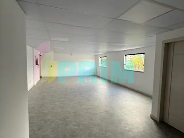 Sala para alugar, no bairro Centro em São Ludgero