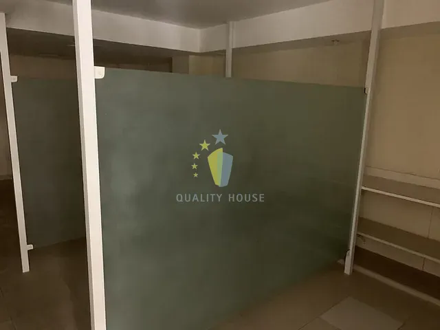 Sala à venda ou para alugar, no bairro Centro em Rio de Janeiro