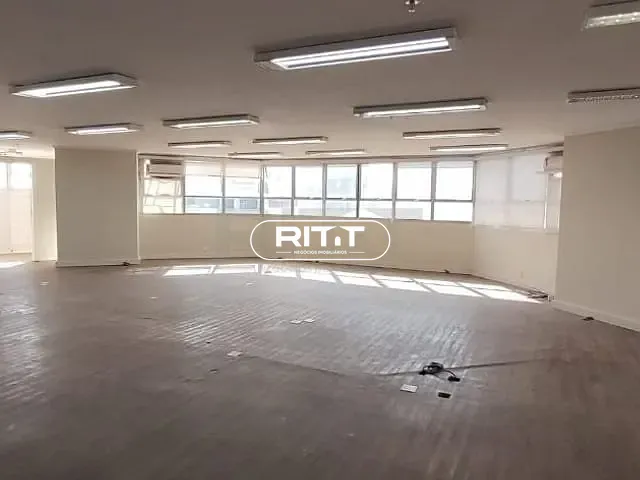 Sala com 169m², para alugar, no bairro Centro em Campinas