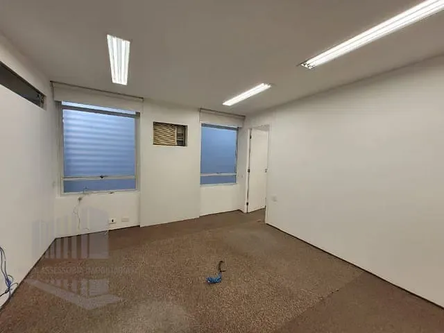 Sala para alugar, no bairro Itaim Bibi em São Paulo