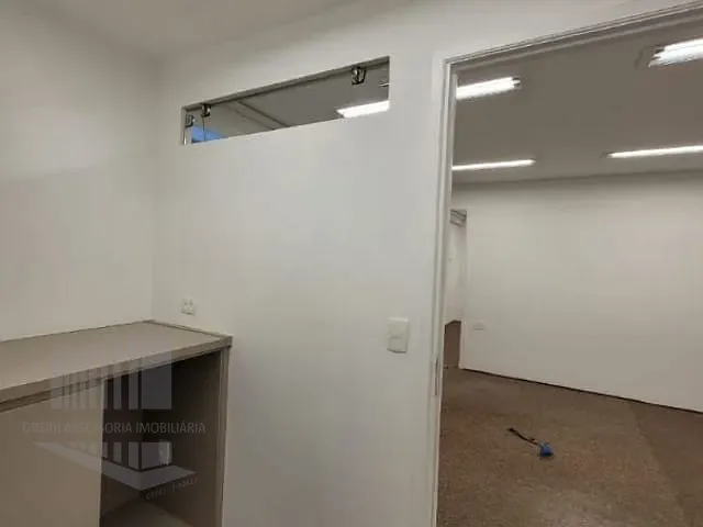 Sala para alugar, no bairro Itaim Bibi em São Paulo