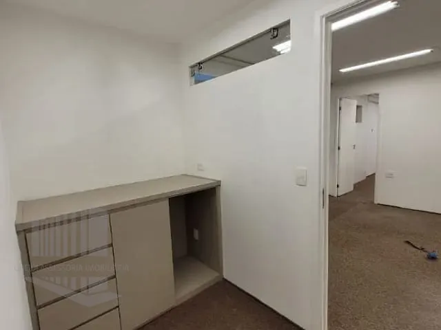 Sala para alugar, no bairro Itaim Bibi em São Paulo