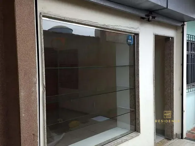 Sala com 36m², à venda, no bairro Retiro em Volta Redonda