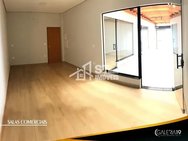 Sala com 155m², para alugar, no bairro Centro em Andradas
