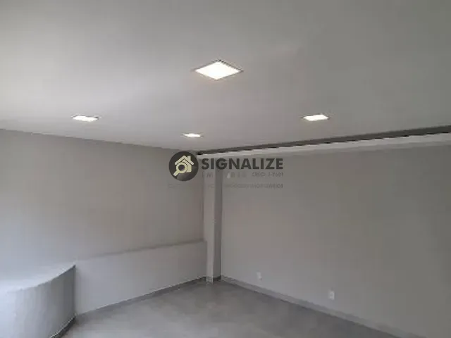 Sala com 30m², para alugar, no bairro Balneário São Pedro em São Pedro da Aldeia