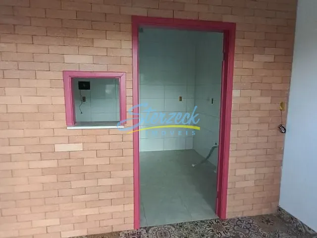 Sala com 14m², para alugar, no bairro Centro em Vinhedo