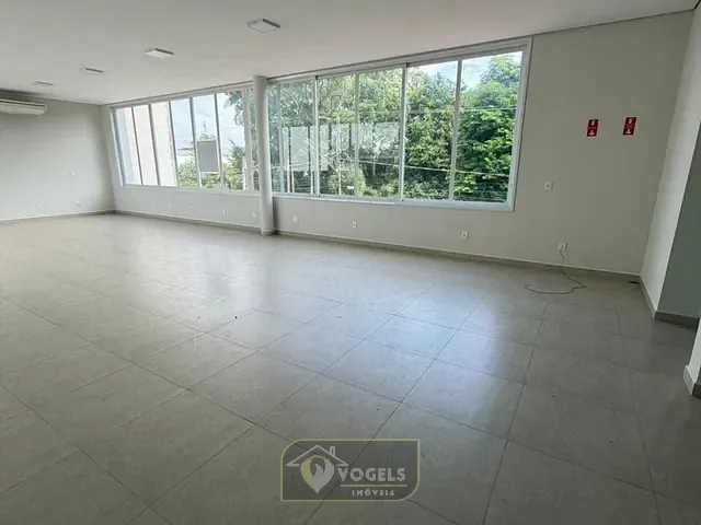 Sala com 100m², para alugar, no bairro Centro em Holambra